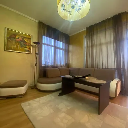 Apartment Luxury Penthouse 6th Of 6 Stock Building 2 Bed Apartment, 1 Br